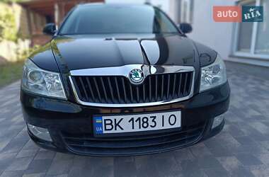 Универсал Skoda Octavia 2011 в 