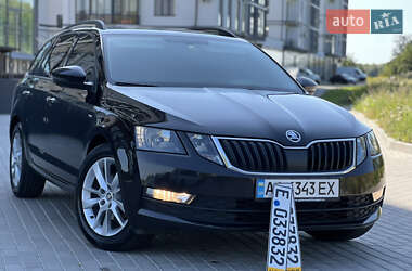 Універсал Skoda Octavia 2017 в Рівному