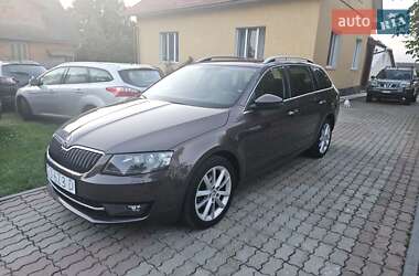 Универсал Skoda Octavia 2015 в Стрые
