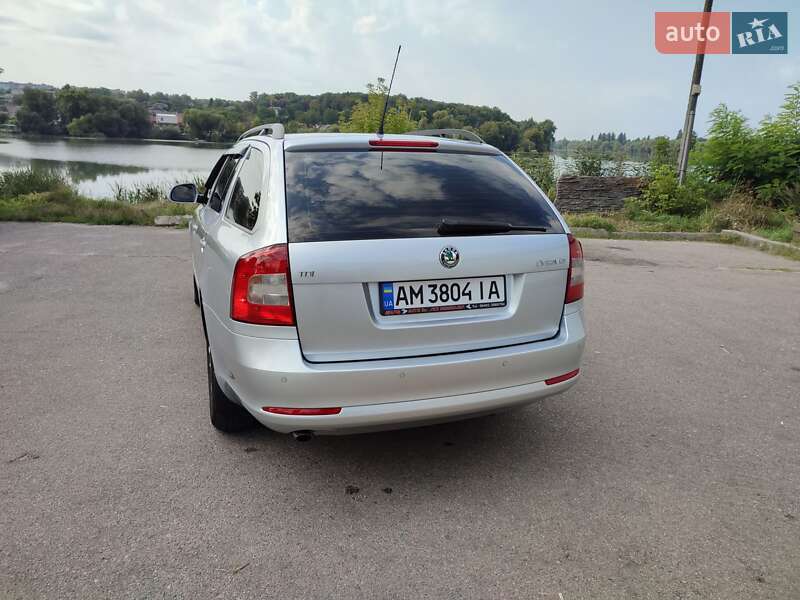 Універсал Skoda Octavia 2010 в Бердичеві