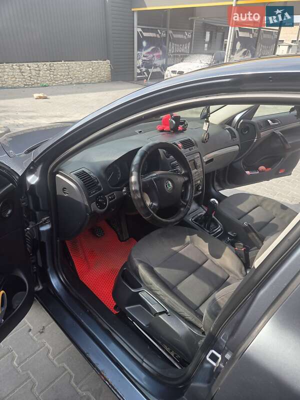 Ліфтбек Skoda Octavia 2004 в Тернополі