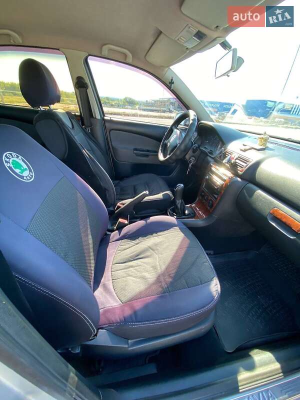 Ліфтбек Skoda Octavia 2008 в Харкові