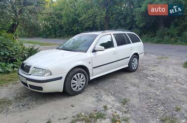 Универсал Skoda Octavia 2009 в Ровно