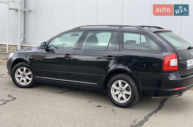 Универсал Skoda Octavia 2012 в 