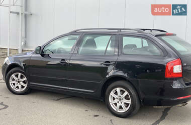 Универсал Skoda Octavia 2012 в 