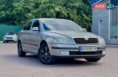 Лифтбек Skoda Octavia 2006 в Киеве