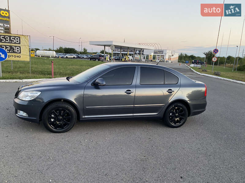 Лифтбек Skoda Octavia 2010 в Мукачево