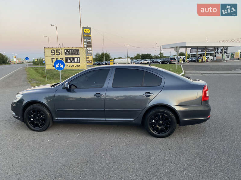 Лифтбек Skoda Octavia 2010 в Мукачево