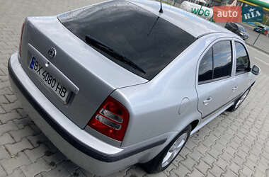 Лифтбек Skoda Octavia 2001 в 