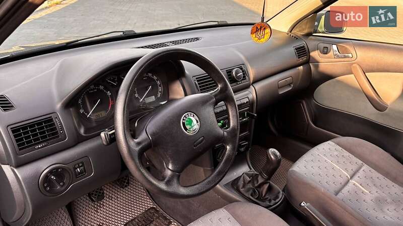 Ліфтбек Skoda Octavia 2001 в Черкасах фото 18 Ліфтбек Skoda Octavia 2001 в Черкасах