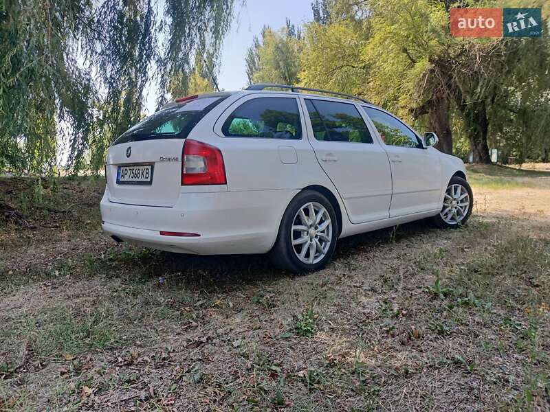 Универсал Skoda Octavia 2011 в Запорожье фото 6 Универсал Skoda Octavia 2011 в Запорожье