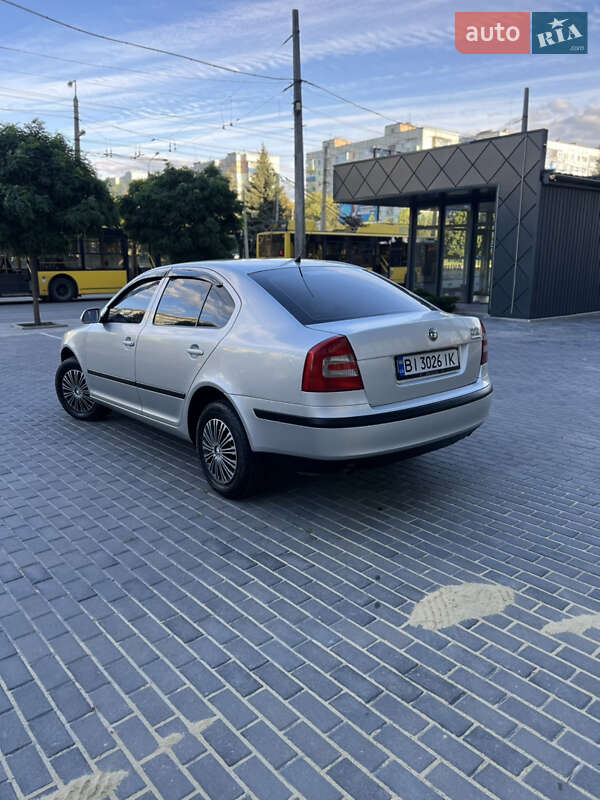 Лифтбек Skoda Octavia 2005 в Полтаве