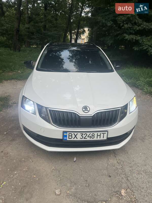 Универсал Skoda Octavia 2017 в Хмельницком