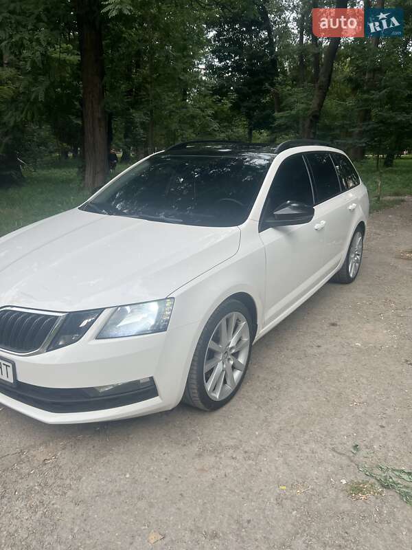 Универсал Skoda Octavia 2017 в Хмельницком