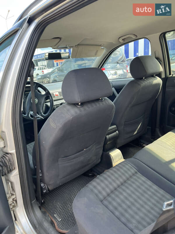 Універсал Skoda Octavia 2004 в Прилуках