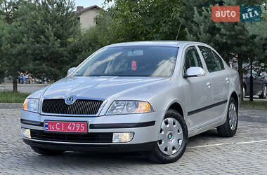 Лифтбек Skoda Octavia 2006 в 