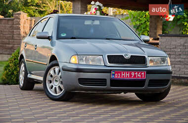Ліфтбек Skoda Octavia 2004 в Ніжині