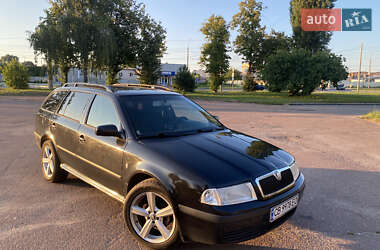 Универсал Skoda Octavia 2004 в Чернигове