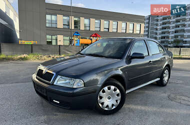 Ліфтбек Skoda Octavia 2009 в Львові