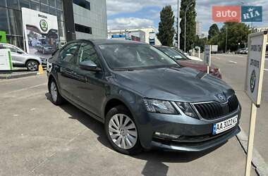 Лифтбек Skoda Octavia 2018 в Киеве