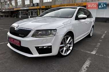 Універсал Skoda Octavia 2016 в Луцьку