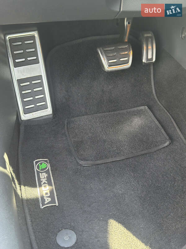 Ліфтбек Skoda Octavia 2017 в Києві фото 27 Ліфтбек Skoda Octavia 2017 в Києві