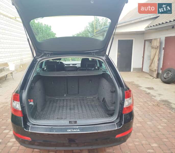 Універсал Skoda Octavia 2015 в Борисполі