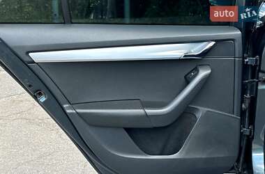 Універсал Skoda Octavia 2017 в  фото 17 Універсал Skoda Octavia 2017 в