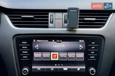 Універсал Skoda Octavia 2017 в  фото 27 Універсал Skoda Octavia 2017 в