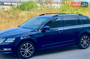 Универсал Skoda Octavia 2017 в Хусте