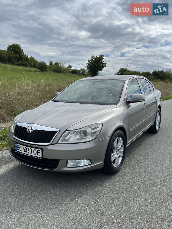 Лифтбек Skoda Octavia 2008 в Львове