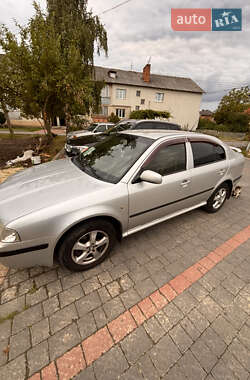 Лифтбек Skoda Octavia 2006 в 