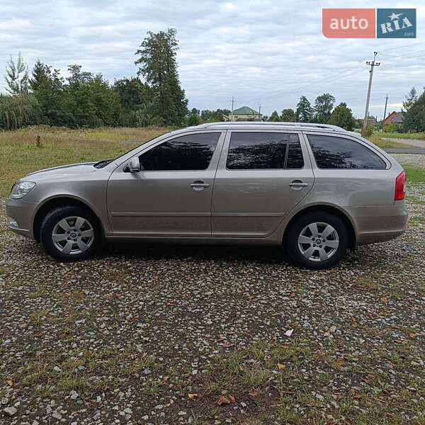 Универсал Skoda Octavia 2011 в Ивано-Франковске