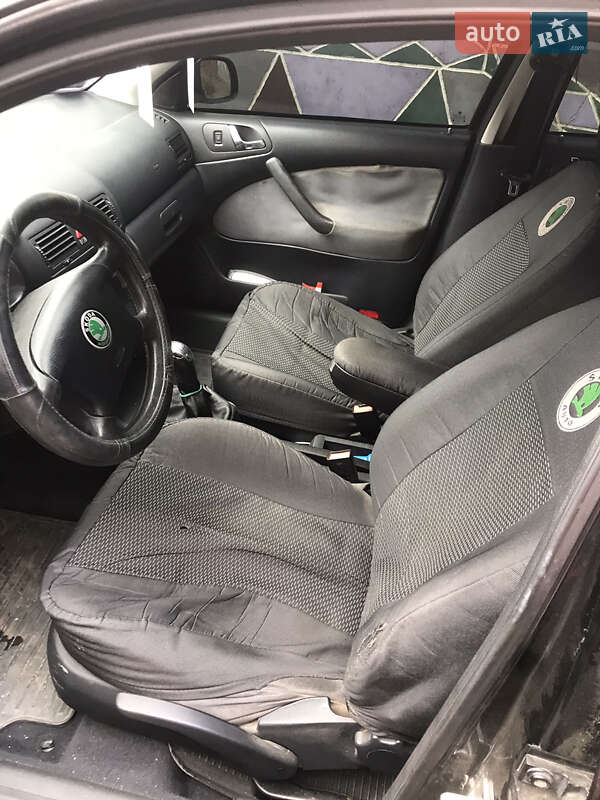 Лифтбек Skoda Octavia 2001 в Виноградове