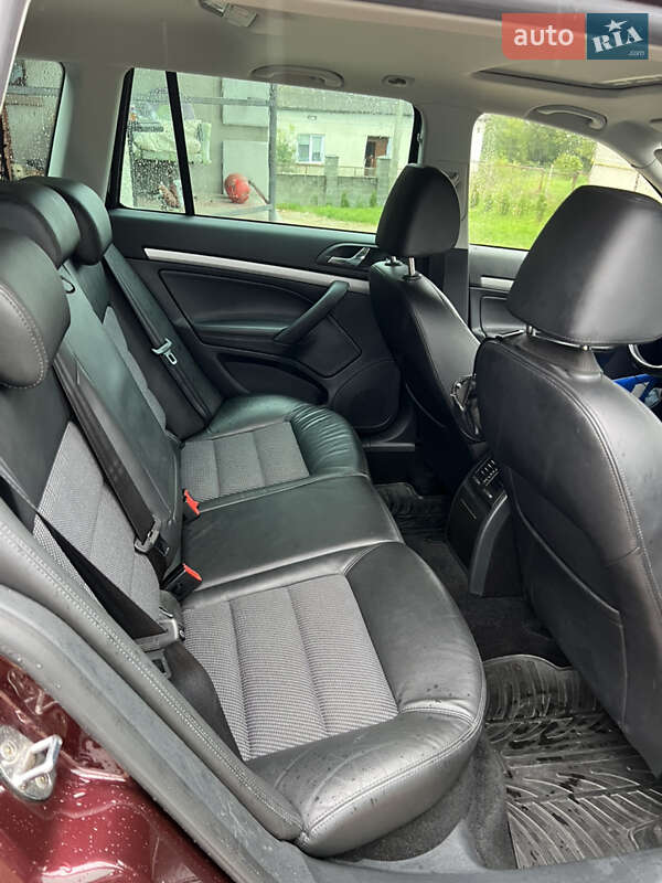 Универсал Skoda Octavia 2011 в Теребовле