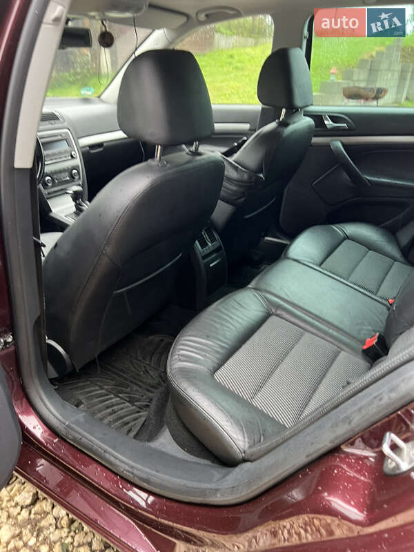 Универсал Skoda Octavia 2011 в Теребовле