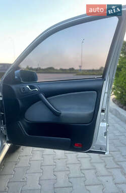Лифтбек Skoda Octavia 2008 в 