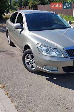 Лифтбек Skoda Octavia 2013 в 