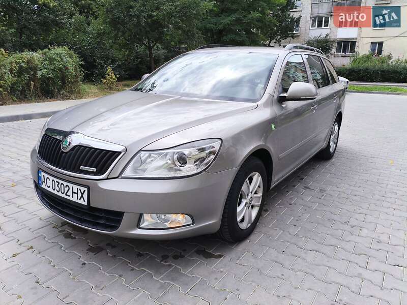 Универсал Skoda Octavia 2012 в Луцке