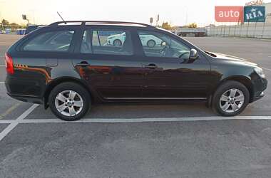 Универсал Skoda Octavia 2011 в 