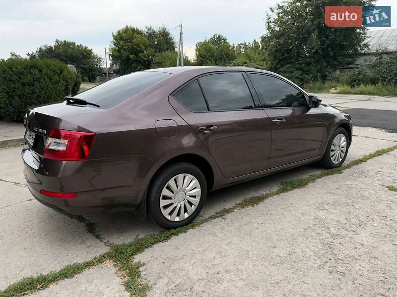 Лифтбек Skoda Octavia 2013 в Киеве фото 7 Лифтбек Skoda Octavia 2013 в Киеве