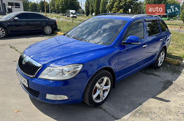 Универсал Skoda Octavia 2010 в 