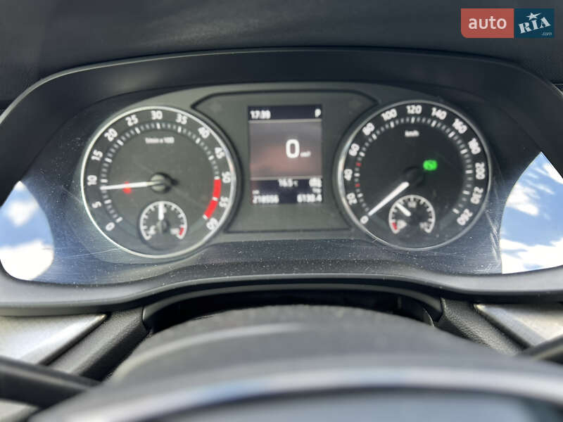 Универсал Skoda Octavia 2021 в Чопе