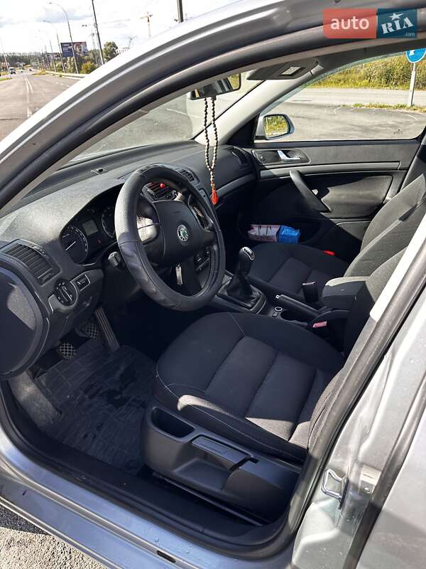 Ліфтбек Skoda Octavia 2008 в Києві