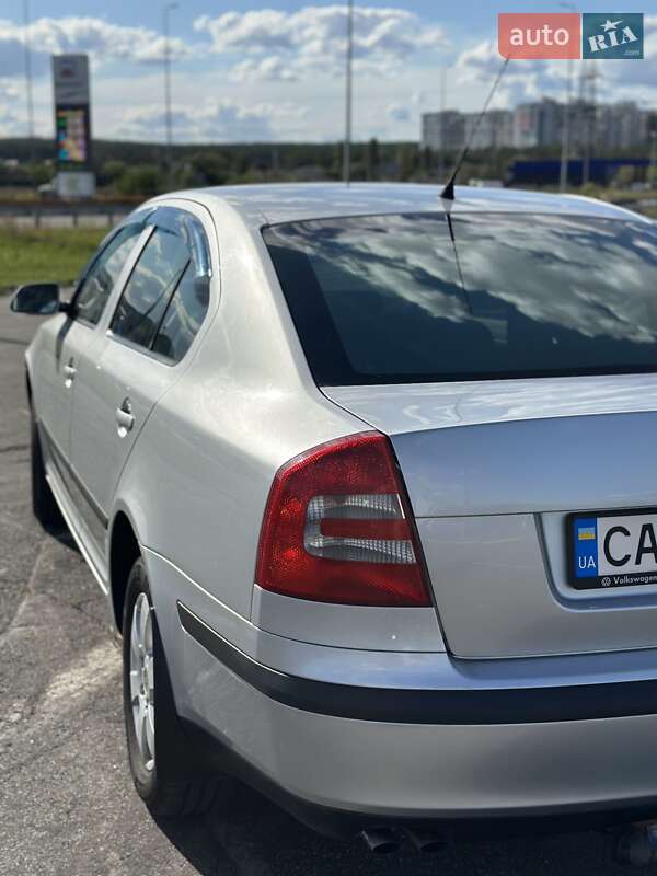 Ліфтбек Skoda Octavia 2008 в Києві