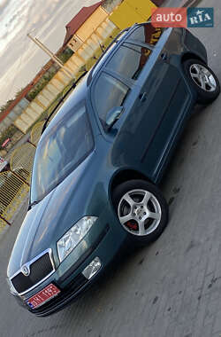 Універсал Skoda Octavia 2006 в Володимирі