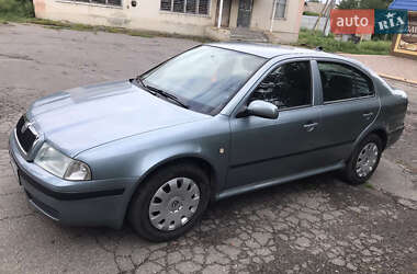 Лифтбек Skoda Octavia 2002 в Тульчине