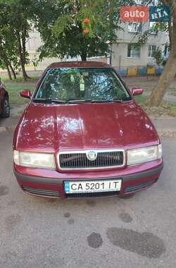 Лифтбек Skoda Octavia 1999 в Черкассах