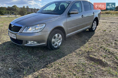 Лифтбек Skoda Octavia 2012 в 