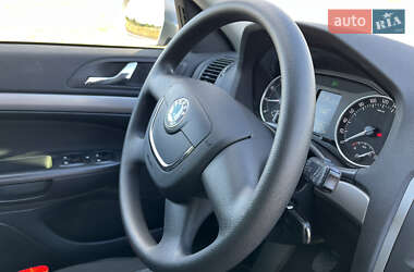 Лифтбек Skoda Octavia 2012 в 